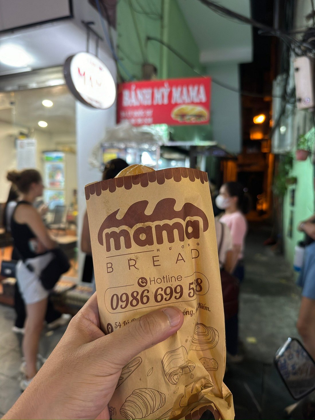 Bánh Mì MAMA