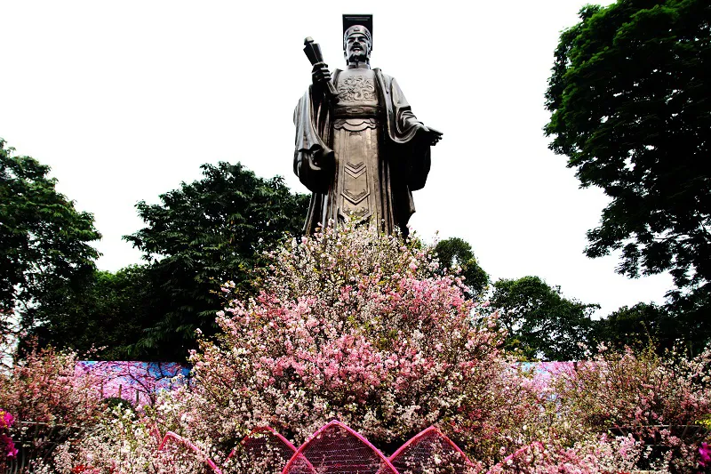 Ly Thái Tổ Flower Garden